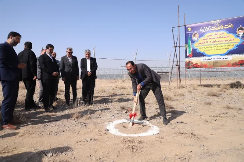 آغاز احداث شبکه فشار متوسط خلجستان با هدف تقویت پایداری شبکه توزیع برق
